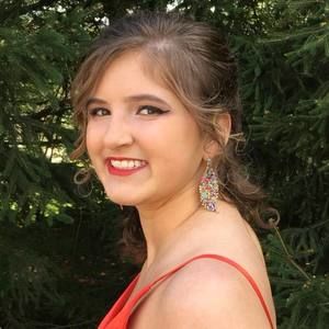 Meet your Posher, Madeline